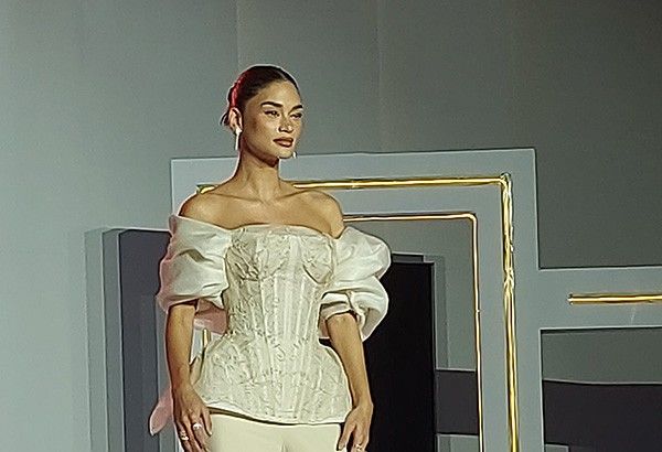 Pia Wurtzbach recalls working from ‘artista’ to waitress, offered sexy roles