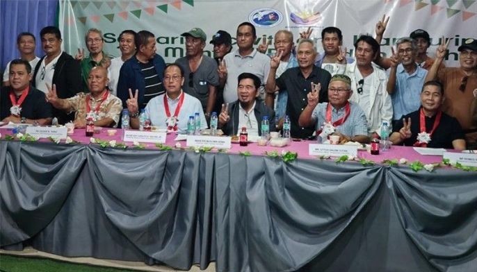 Moro fronts, Malaca&ntilde;ang strengthen peace overtures over 'iftar'