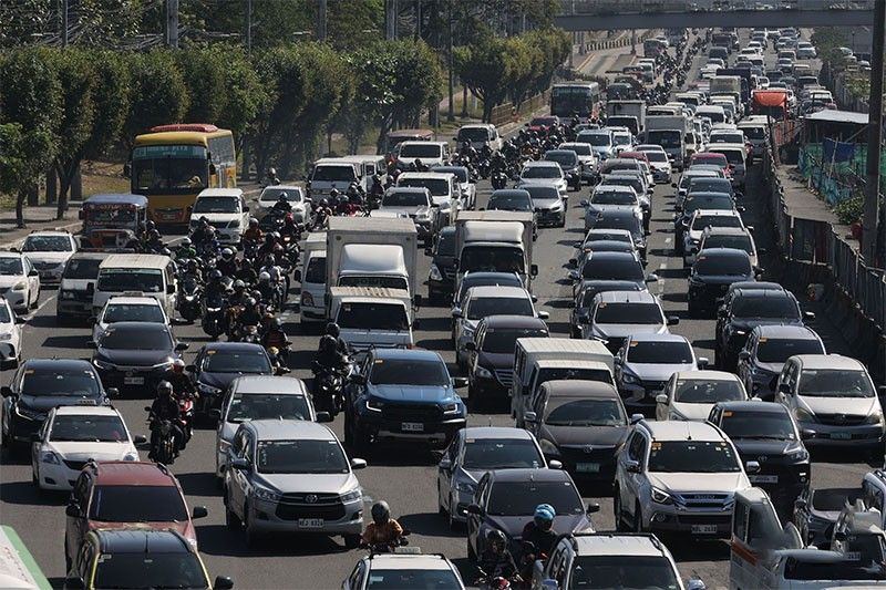 Government sets traffic summit this week