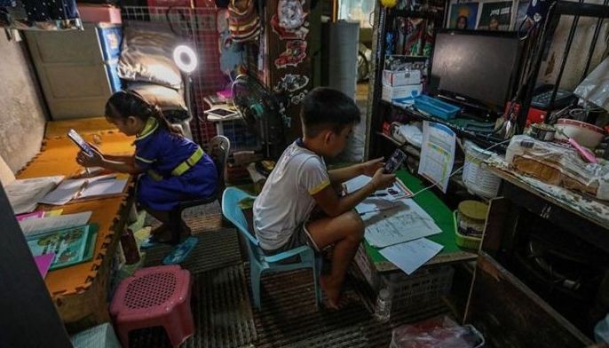 DepEd: Distance learning for public schools on Monday