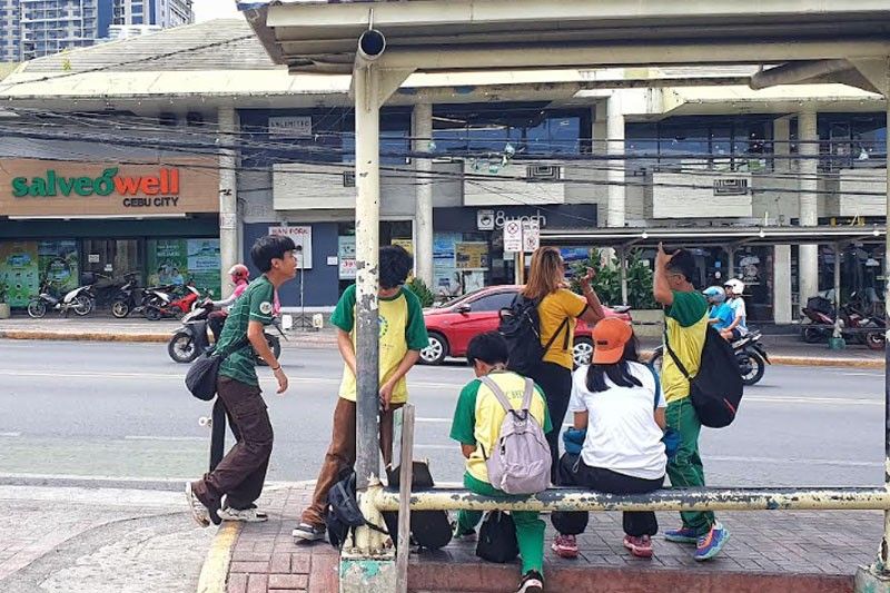 In Cebu City:Mayor Rama changes class schedules