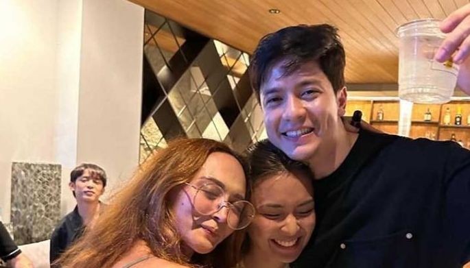 Alden at Kathryn ibang level na ang friendship, pakilig para sa pelikula  nila! | Pang-Masa