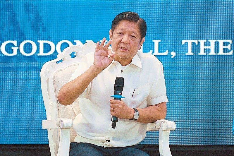 Itâ��s complicated, Marcos says of ties with VP, Dutertes