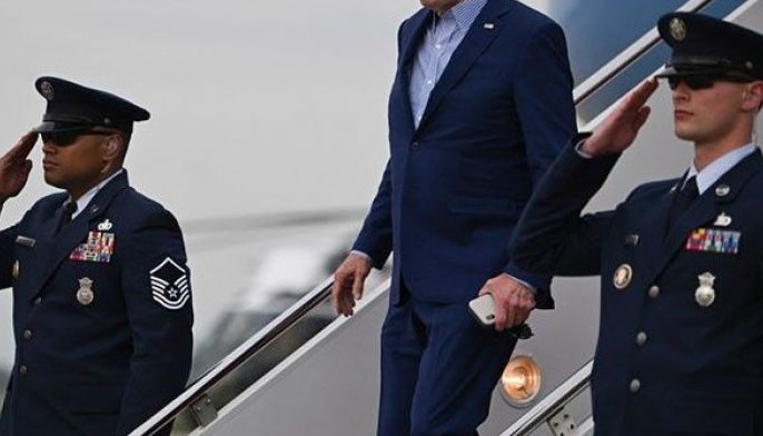 US President Joe Biden steps off Air Force One upon arrival at Joint Base Andrews in Maryland on April 17, 2024, as he returns to the White House from Pittsburgh, Pennsylvania.