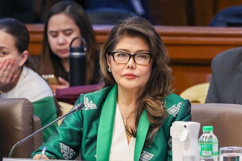 First Lady on Imee: I am just the â��out-lawâ��