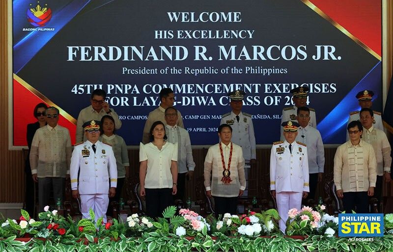 Marcos sa PNPA grads:  Career â��di nasusukat sa bilis ng promotion