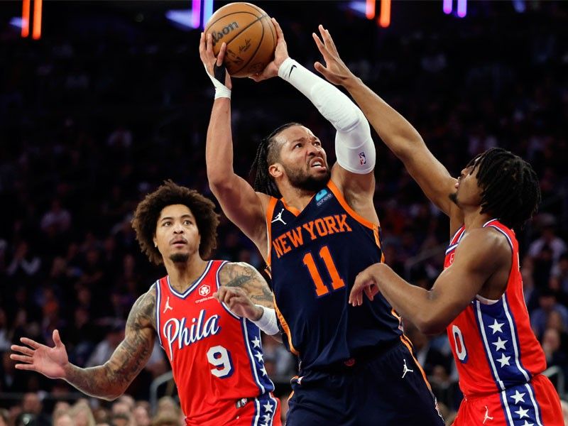 Knicks rally late to stun Sixers, take 2-0 NBA playoff series lead