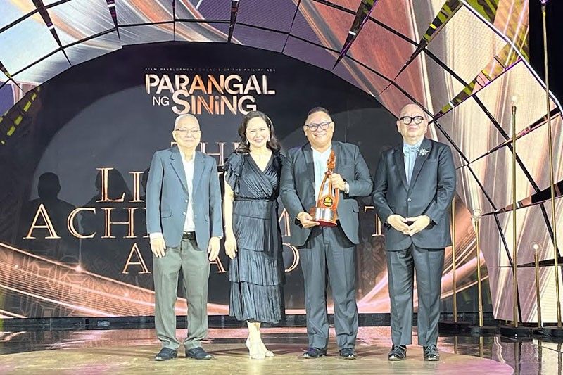 ABS-CBN Film Restoration, ginawaran ng Lifetime Achievement Award ng FDCP