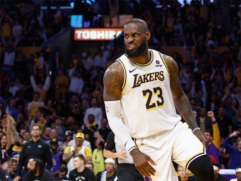 LeBron stars as Lakers stay alive with win over Nuggets | Philstar.com