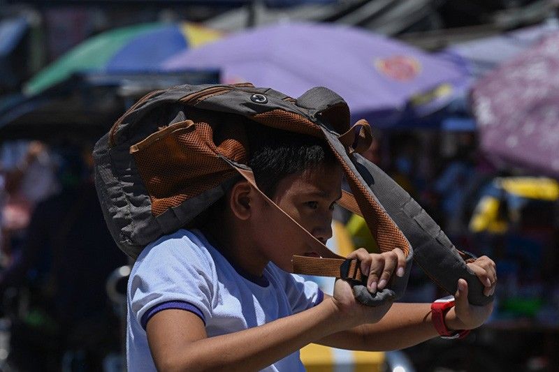 Distance learning for public schools on April 29, 30 due to extreme heat, transport strike