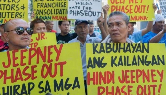 This photo shows jeepney drivers from PISTON in front of the Supreme Court on April 29, 2024 to assail the implementation of the PUV consolidation program a day before its deadline. 