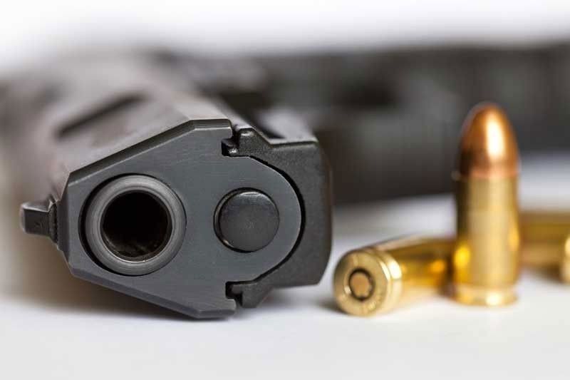 Plane passenger held for gun, bullets