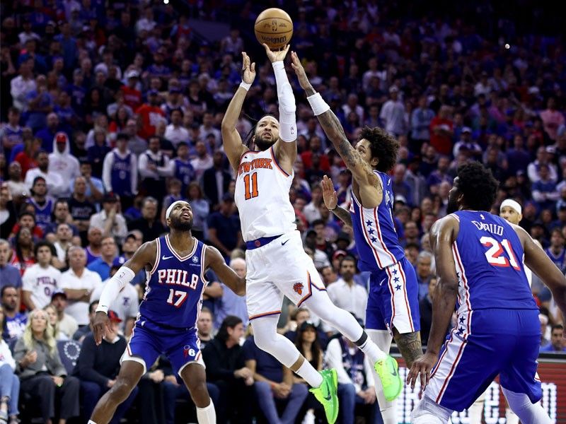 Knicks survive 76ers to enter NBA playoffs 2nd round