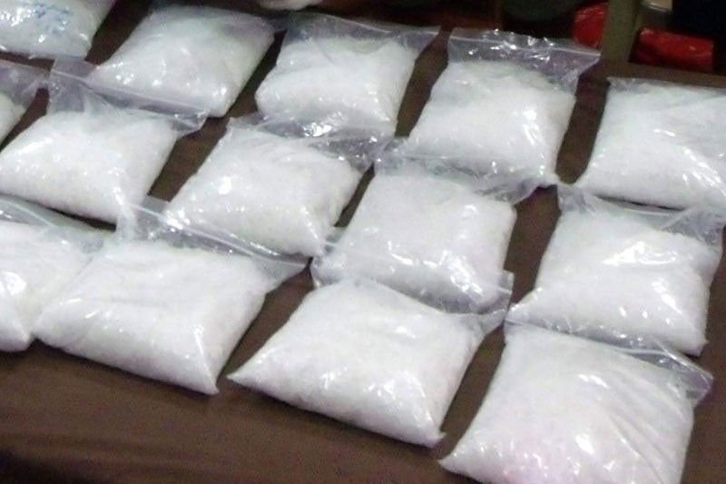 Drug operasyon sa Pampanga: 8 huli, P1.7 milyong droga samsam