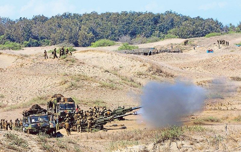 Balikatan in Ilocos Norte: Philippines, US troops fire at âinvasionâ force