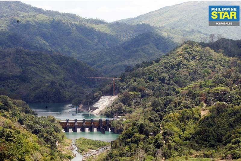 Rains raise water level in Ipo Dam | Philstar.com