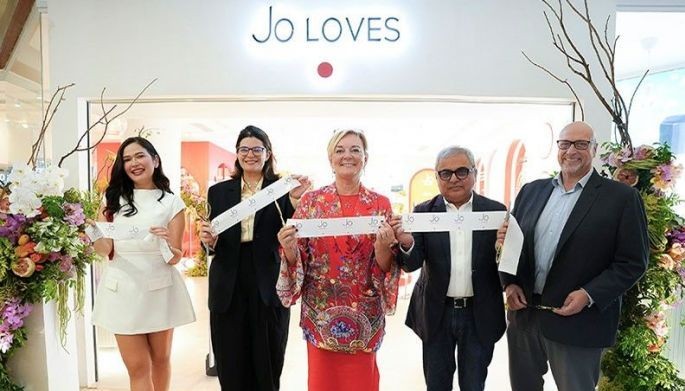 The love story behind Jo Loves