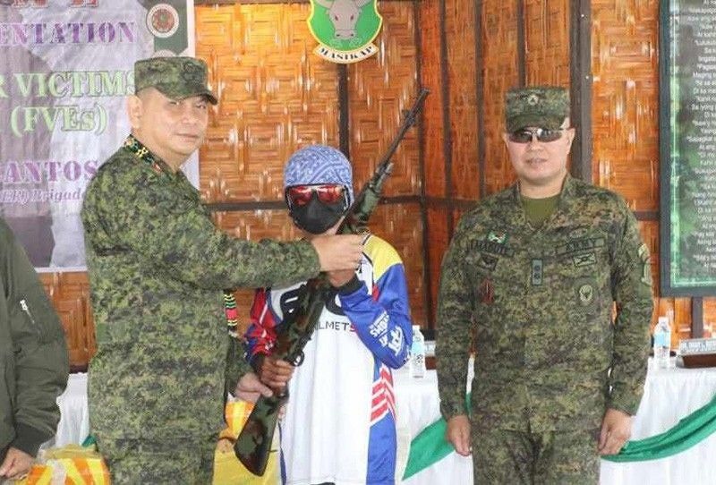 8 BIFF men surrender in Maguindanao