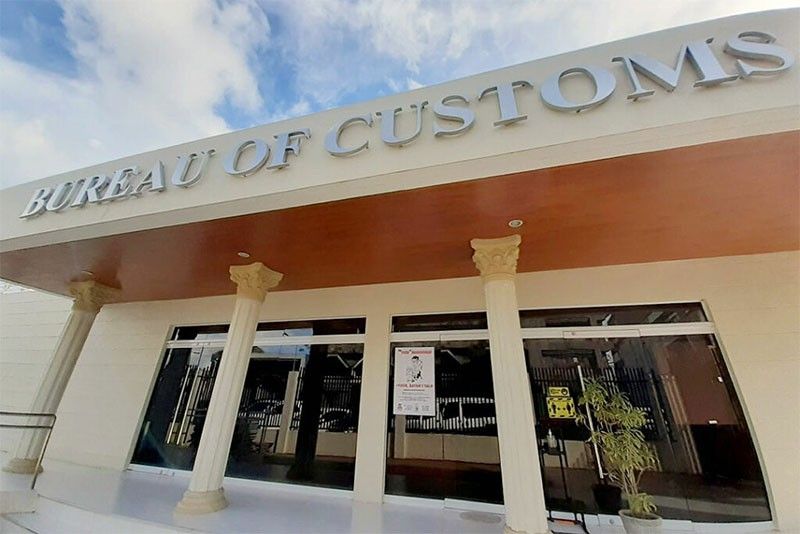 Customs collections hit P330 billion