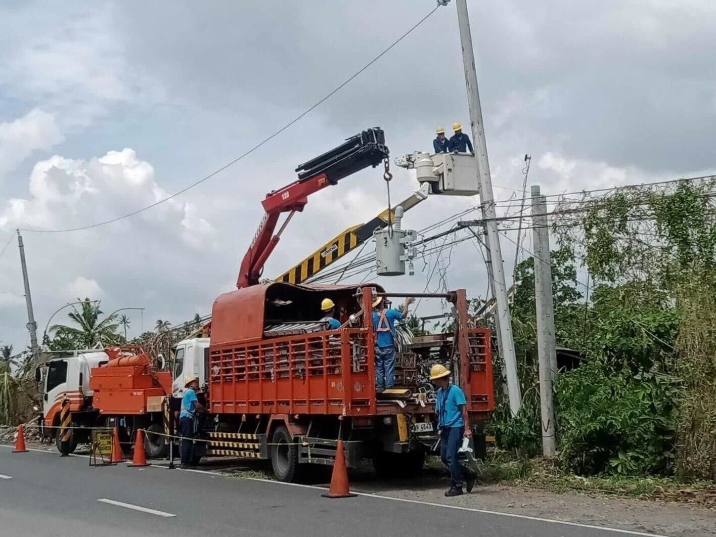 Electricity service affected by 'Aghon' back to normal â�� Meralco