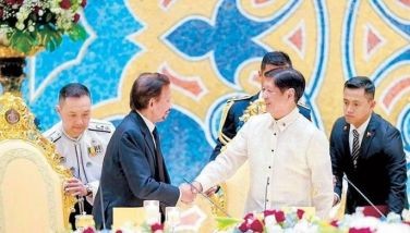 Brunei&acirc;��s Sultan Hassanal Bolkiah hosts a state banquet for President Marcos yesterday wherein the latter emphasized the need to work together to maintain peace and stability in the Indo-Pacific region.