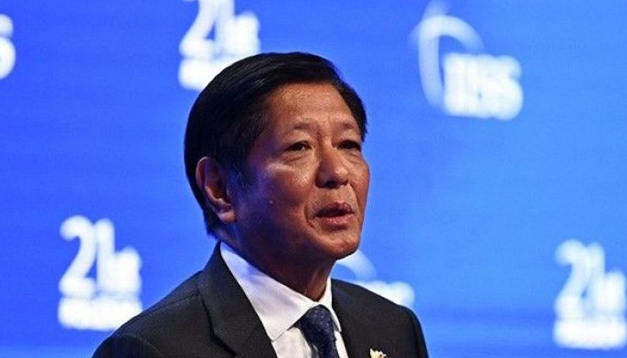Philippines' President Ferdinand Marcos Jr. delivers a speech during the 21st Shangri-La Dialogue summit in Singapore on May 31, 2024. 