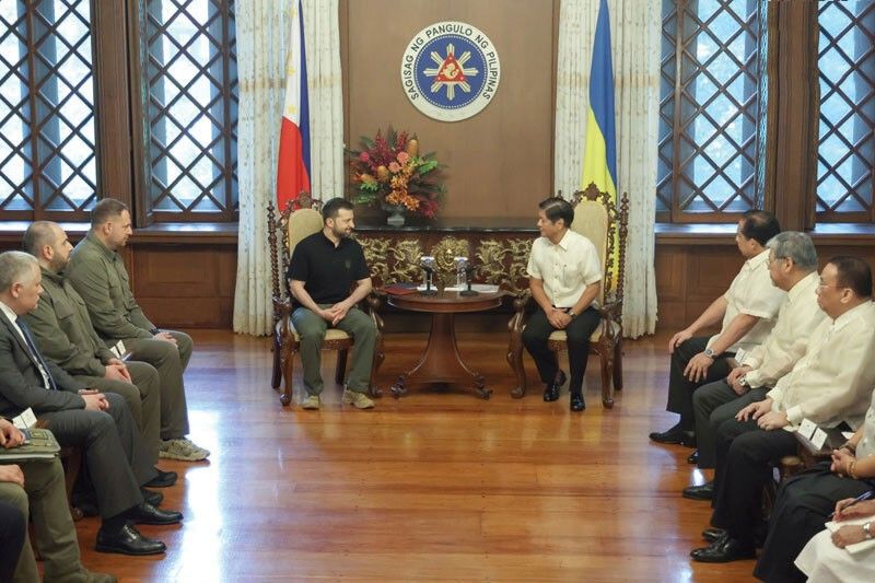 Marcos, Zelenskyy nagkita sa MalacaÃ±ang