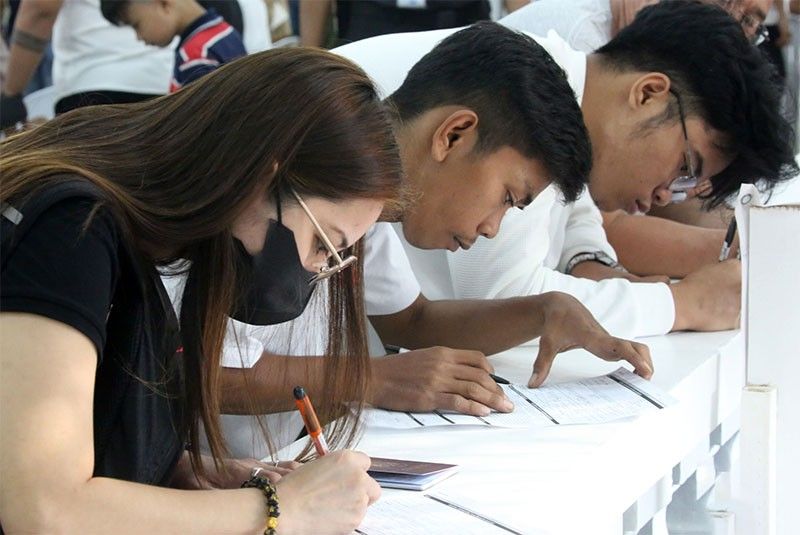 Comelec deactivates nearly 5 million voters