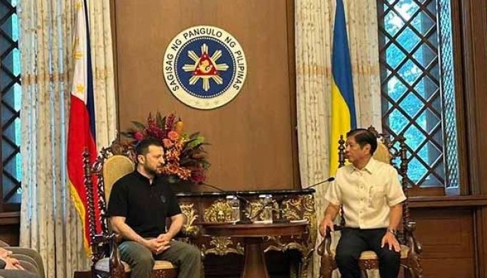 President Ferdinand Marcos Jr. meets with Ukrainian President Volodymyr Zelensky at Malaca&Atilde;&plusmn;an on June 3, 2024.