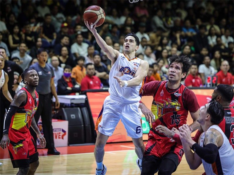 Charged-up Bolts draw first blood vs Beermen