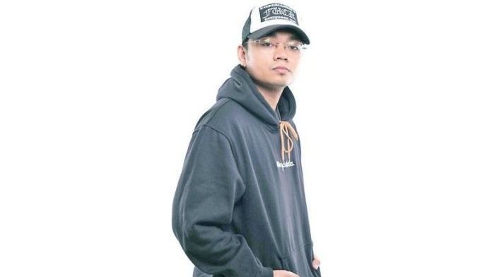 Hero marks his &lsquo;independence&rsquo; with empowering single Asa Ka