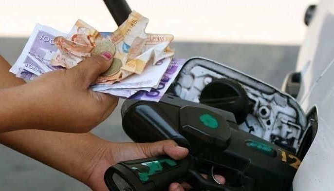 Bawas-presyo sa petrolyo, asahan sa Martes
