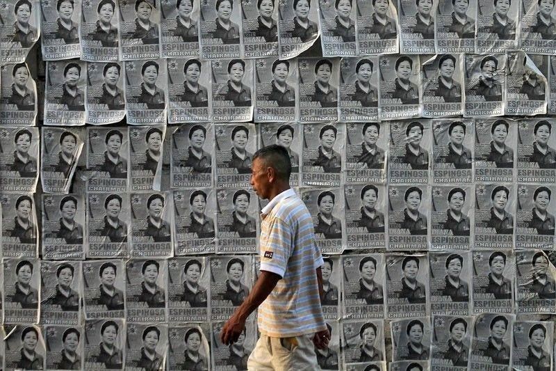 Comelec: Campaign materials must use candidates’ latest photos