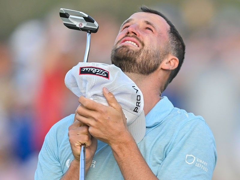 Clark driven by memory of late mother in US Open title defense