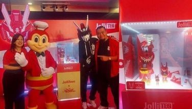 From left: Jollibee Philippines Vice President and Marketing Head Dorothy Dee-Ching and Quiccs Maiquez