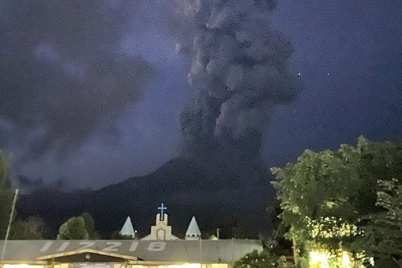 Kanlaon eruption: Evacuation ordered anew amid lahar threat