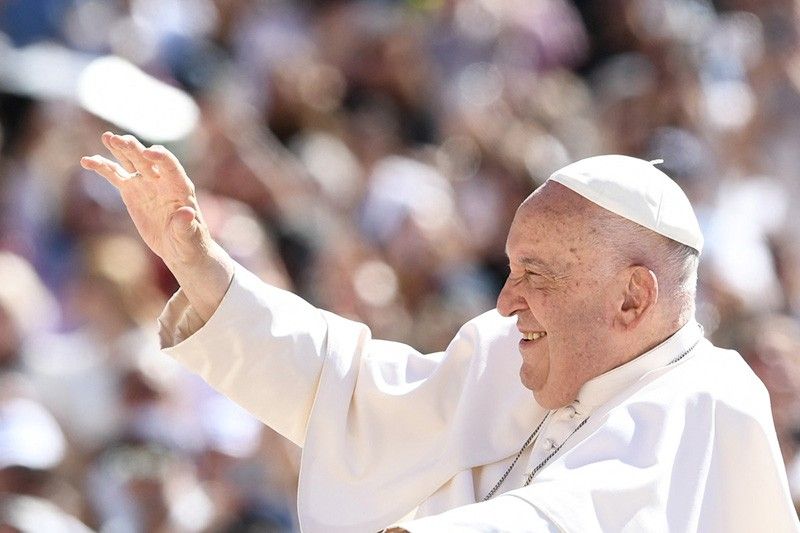 Pope Francis again uses gay slur â�� reports