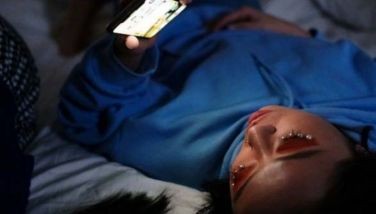 Sleep and social media: Survey shows 83% use gadgets in bed