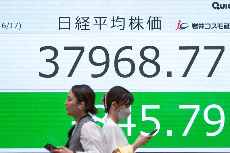Most Asian markets advance after latest Wall St record
