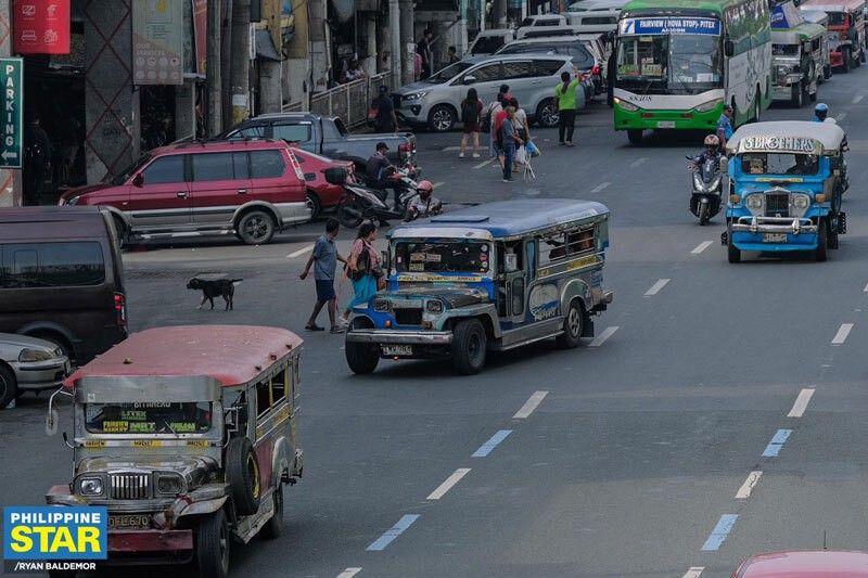 Jeepney drivers, operators stage rally at Senate