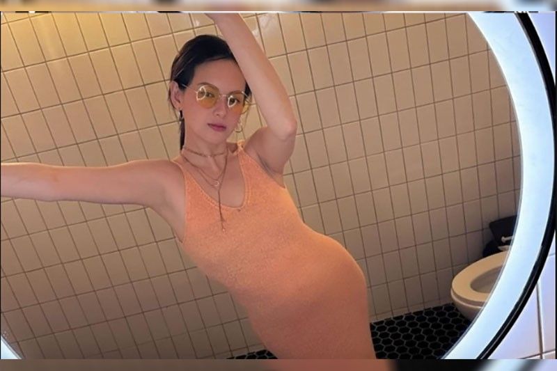 Ellen Adarna deletes selfie showing alleged 'baby bump'