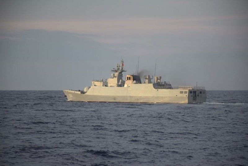 Chinese warship umaaligid na sa Mindanao