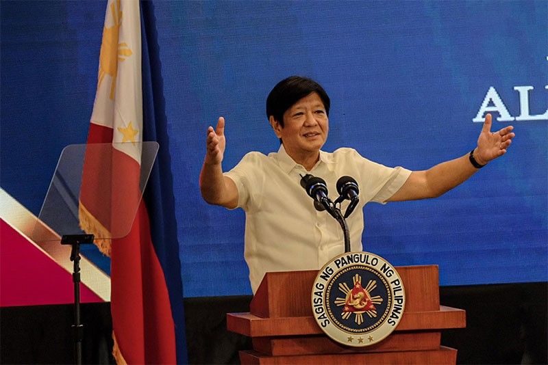 Marcos vows maritime industry modernization
