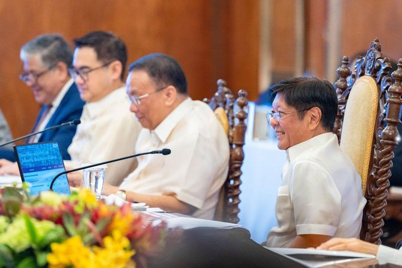 Pangulong Marcos inaprub P6.352 trilyon 2025 national budget