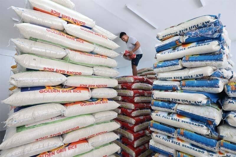 Farmersâ�� groups take rice tariff cut to SC today