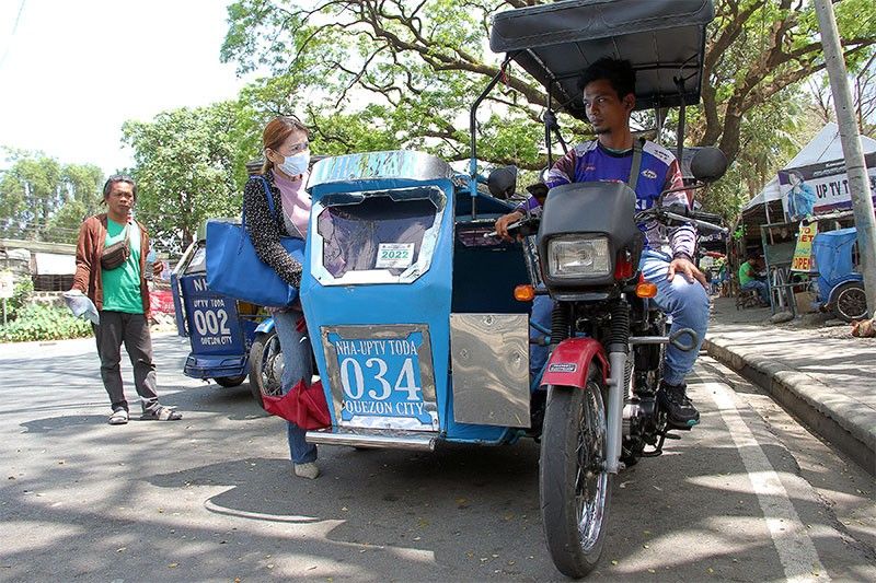 Kita ng tricycle drivers sa Quezon City, tumaas ng halos 50%