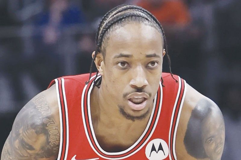 Kings nahugot si DeRozan sa Bulls