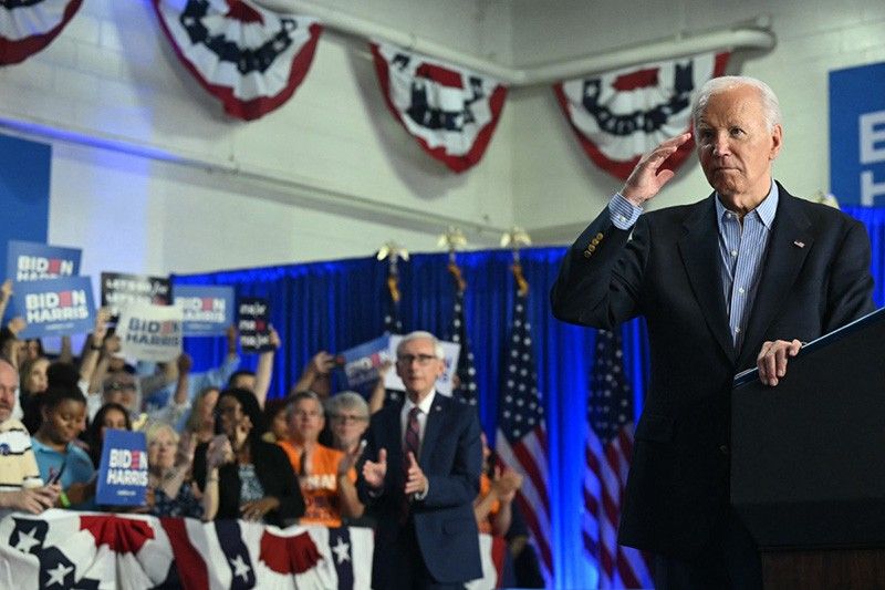 Biden nears crunch point as pressure grows to drop out