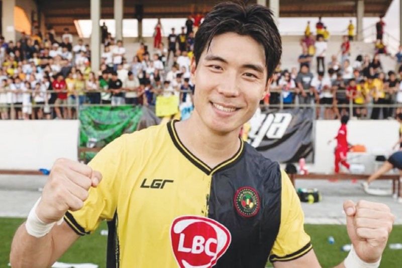 Korean Model, football player, hindi bitter sa pagiging biktima ng mga kawatan