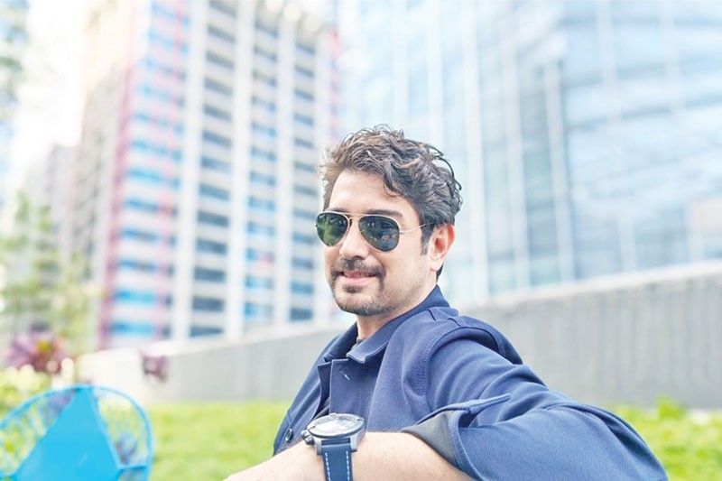 Ian Veneracion simply enjoys a â��beautifulâ�� life and how!